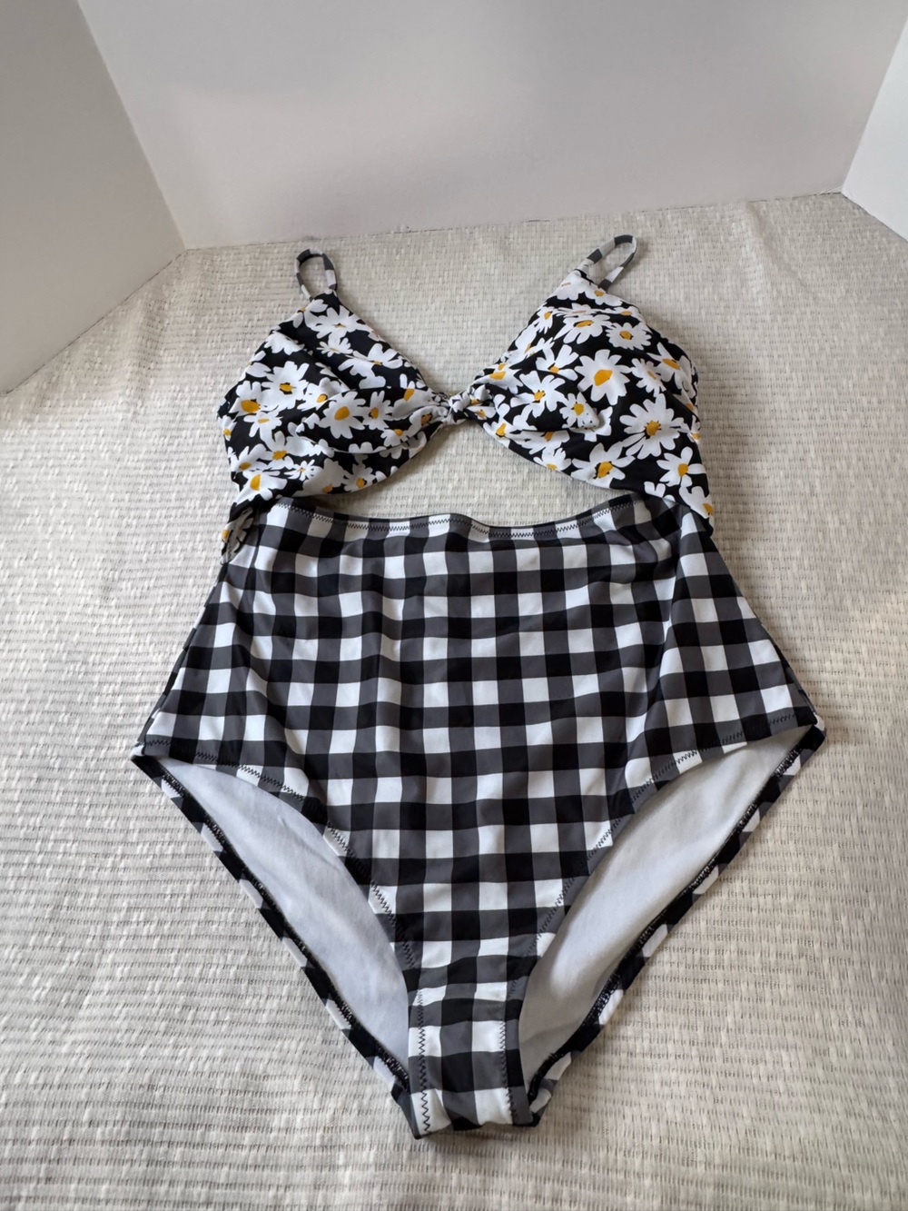 ModCloth Daisy & Gingham One Shoulder One Piece Swimsuit XL Retro Pin Up